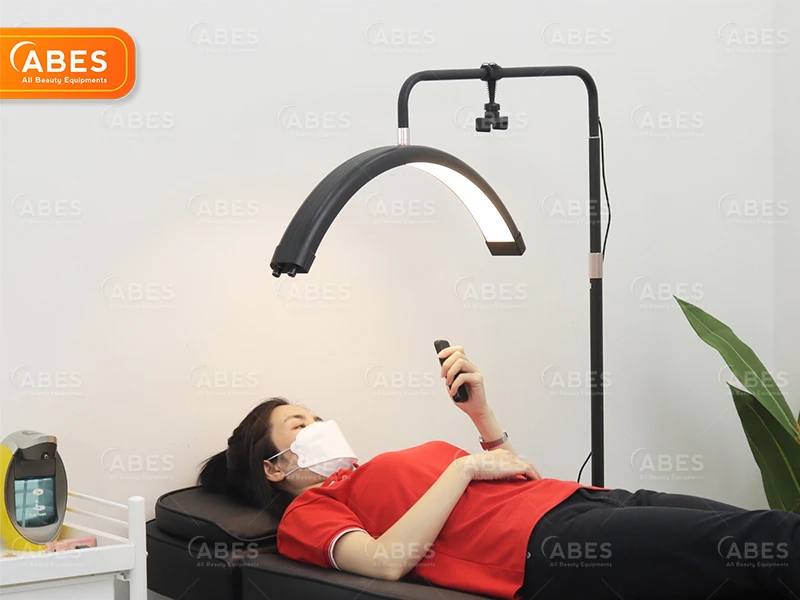 Den Led Spa Ban Nguyet 1