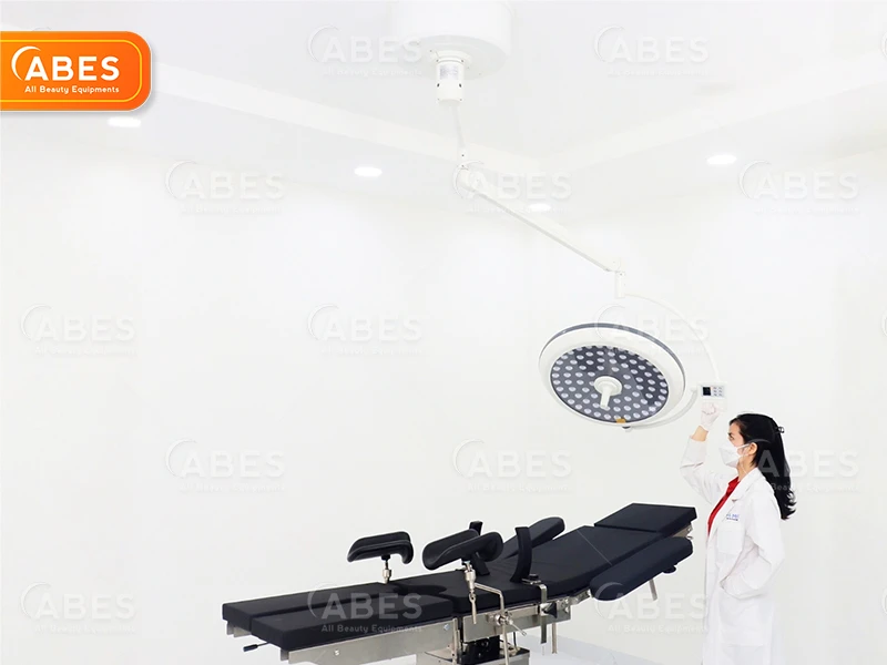Đèn Phẫu Thuật Treo Trần LED700 Đạt Chuẩn ISO 13485