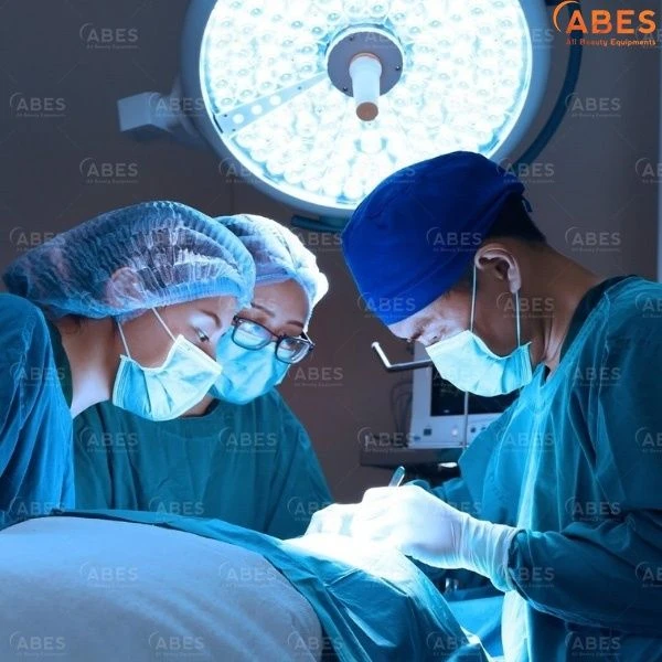 ed700-thiet-bi-chieu-sang-chuyen-dung_1e2bdd7724db4afcafce2f575817fb0f_grande